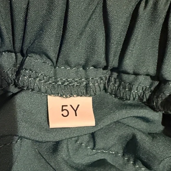 Kids Floral Halter Top with Ruffle Skirt and matching Hat - Picture 6 of 7